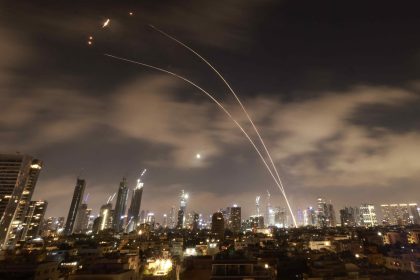 Sixième nuit de confrontation entre Israël et l&rsquo;Iran, Donald Trump appelle à la reddition de Téhéran