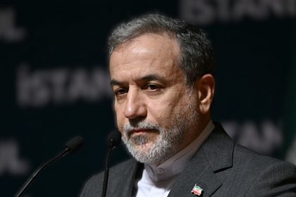 Le chef de la diplomatie iranienne reconnaît que les sites nucléaires ont subi des dommages « graves »