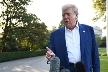 Donald Trump condamne Israël et l&rsquo;Iran pour avoir rompu le cessez-le-feu avant le sommet de l&rsquo;OTAN