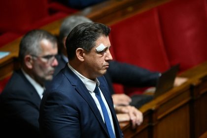 Guillaume Lepers agressé : un appel à l’Assemblée pour plus de sécurité, soutenu par Bruno Retailleau