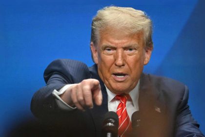 Le président américain déclare que les États-Unis et l&rsquo;Iran tiendront des pourparlers la semaine prochaine