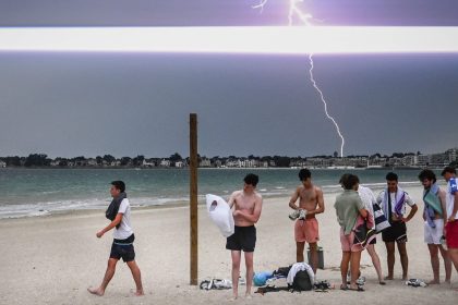 Orages : mort d&rsquo;un enfant de 12 ans dans le Tarn-et-Garonne et d&rsquo;un homme en Mayenne