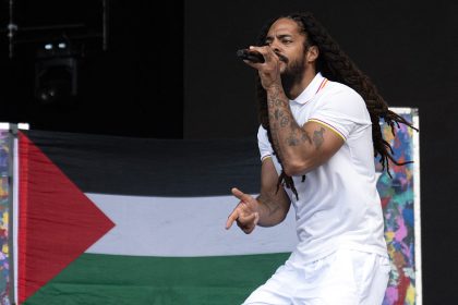 Chants « mort, mort aux soldats israéliens ! » au festival de Glastonbury : Israël proteste, la BBC « regrette » la diffusion du concert