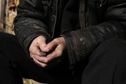 Un sexagénaire devient SDF après une panne : son camping-car est saisi puis revendu 32.000 euros au profit de l’État