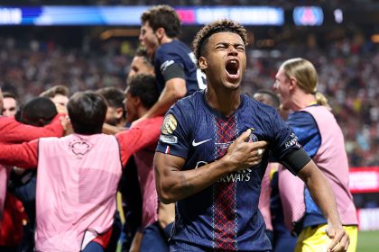 Mondial des clubs : le PSG s&rsquo;impose à 9 contre 11 face au Bayern, avant d’affronter le Real en demi-finales