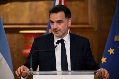 Accord UE–USA : « La messe ne doit pas être dite », prévient le ministre français du Commerce extérieur