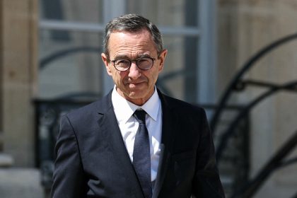 Tensions avec Alger : Bruno Retailleau interdit l’entrée en France à plus de 40 responsables algériens