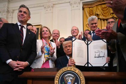 Donald trump déclare que la Chine condamnera à mort les trafiquants de fentanyl