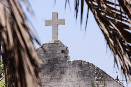 Frappe sur une église à Gaza : solidarité des évêques de France