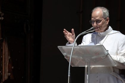 Le pape met en garde contre toute atteinte à « la dignité » humaine à l&rsquo;époque de l&rsquo;IA