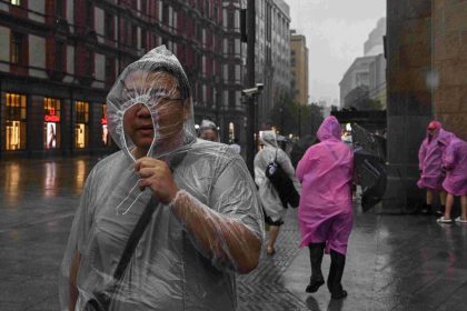 Le typhon Co-May touche Shanghai après l&rsquo;évacuation de 280.000 habitants