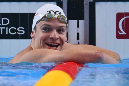Natation: Léon Marchand champion du monde du 200 m quatre nages pour la troisième fois