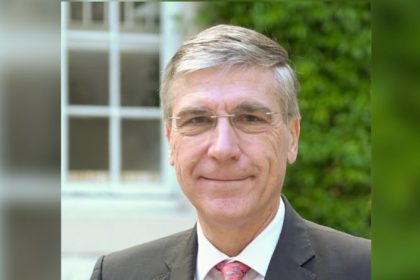 Programme Evars : « L’école peut jouer un rôle sur ces questions, mais ne doit pas prendre la place des parents », alerte Michel Valadier