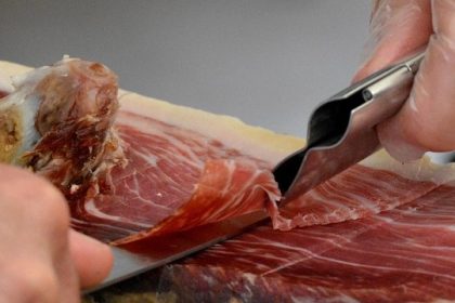 L’UE approuve les aliments synthétiques tandis que la FAO met en garde contre d’éventuels effets néfastes sur la santé