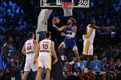 Basket : les Bleus renversent l&rsquo;Espagne une deuxième fois avant l&rsquo;Euro