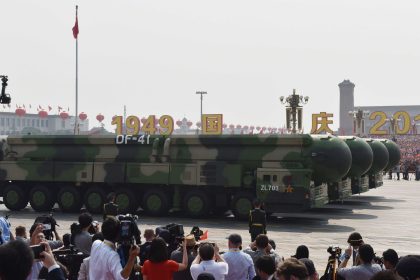 La Chine rejette la proposition de Donald Trump de négocier un désarmement nucléaire avec les États-Unis et la Russie