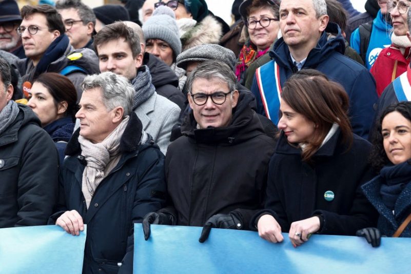 La gauche s&rsquo;engage à soutenir le mouvement de blocage du 10 septembre, sans récupération