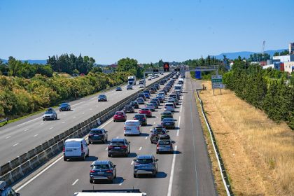 Chassé-croisé : plus de 1000 km de bouchons sur la route des vacances