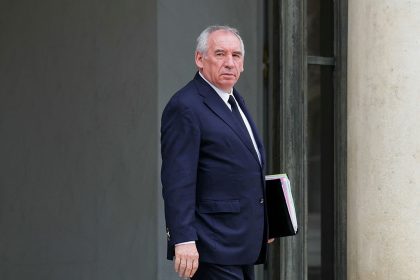 Vote de confiance : François Bayrou mise sur la préoccupation des Français face à la dette