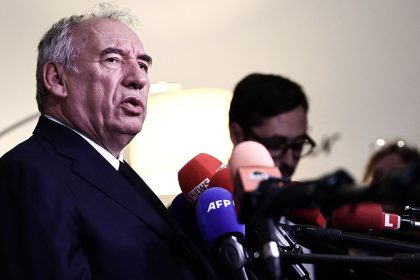 40.000 euros pour son bureau : François Bayrou dénonce une polémique « insultante »