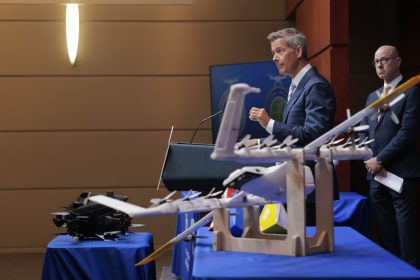 L’administration Trump dévoile une règle visant à « libérer la domination américaine des drones »