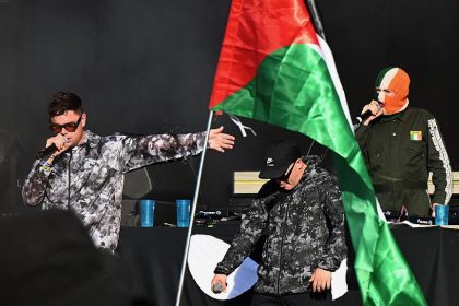 Rock en Seine : le Crif réclame la déprogrammation du groupe Kneecap, accusé de soutenir le Hezbollah