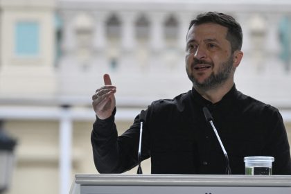 L&rsquo;Ukraine réclame un milliard de dollars par mois à ses alliés pour l&rsquo;achat d&rsquo;armes américaines