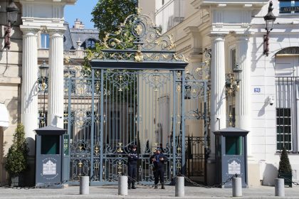 « Livrées à nous-mêmes » : deux militantes de Némésis déplorent une inaction des autorités après leur agression par des militants d’extrême gauche