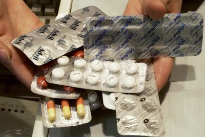 Des chercheurs établissent un lien entre l’ibuprofène, le paracétamol et la résistance aux antibiotiques