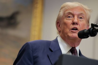 Donald Trump ordonne le déplacement de sous-marins nucléaires après les propos de l’ancien président russe