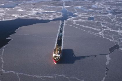 La Chine inaugure une route maritime arctique vers l’Europe, sur fond de fermeture de la frontière polonaise
