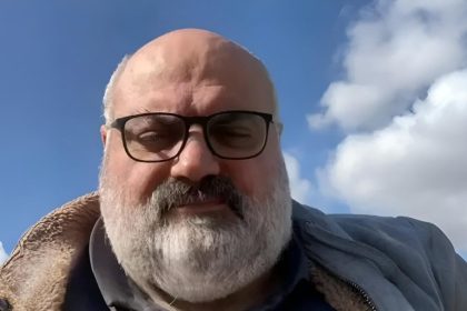 Un chrétien irakien en fauteuil roulant tué à l’arme blanche en direct à Lyon