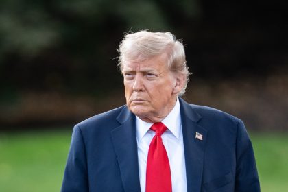 Donald Trump entend imposer des sanctions sévères à la Russie si l&rsquo;OTAN cesse d&rsquo;acheter du pétrole russe