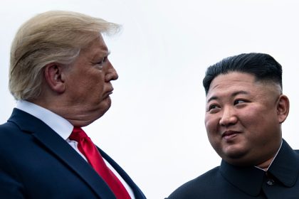 Kim Jong Un prêt à parler avec les États-Unis s&rsquo;ils renoncent à exiger la dénucléarisation