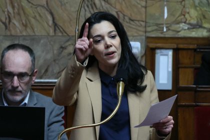La députée LFI Sophia Chikirou ne considère pas la Chine comme « une dictature » : Raphaël Glucksmann s’indigne