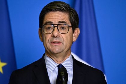 « C&rsquo;est délirant, c&rsquo;est communiste en réalité ! » : le patron de Bpifrance condamne l’idée de la taxe Zucman sur les ultra-riches