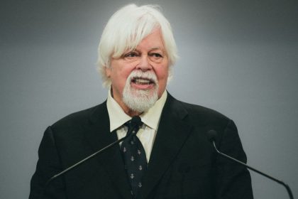La France refuse l’asile politique à l’activiste écologiste Paul Watson