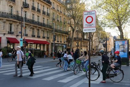 Paris : la verbalisation dans la zone à trafic limité repoussée à 2026