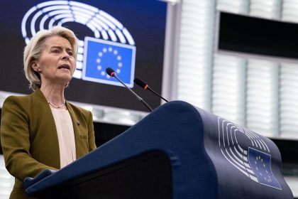 Ursula von der Leyen ciblée par une motion de censure au Parlement européen
