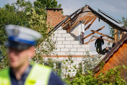 Mystère de l&rsquo;impact sur une maison de l&rsquo;Est de la Pologne : drone russe ou incident militaire polonais ?
