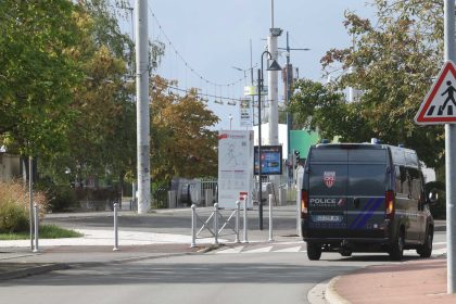 Policier agressé à Tourcoing : deux jeunes incarcérés remis en liberté, indignation politique et syndicale