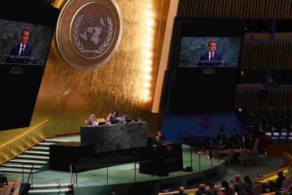 Reconnaissance de l’État de Palestine par Paris : décision « historique et courageuse » contre « récompense au terrorisme »