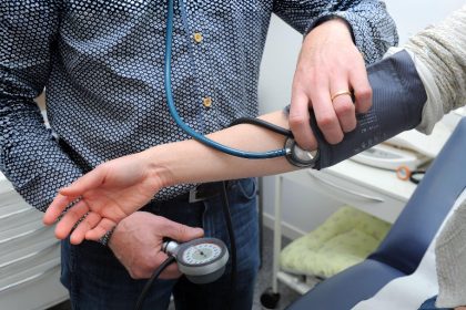 Médecins agressés : près de 2000 incidents déclarés en 2024