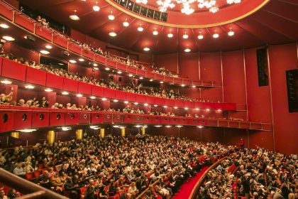 Un expert met en garde contre le harcèlement du PCC envers Shen Yun et le Falun Gong, qui viole la souveraineté américaine