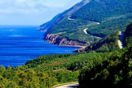 Au moins dix parcs principaux à explorer au Canada