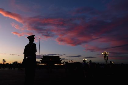 Pourquoi le régime du PCC ne pourra jamais mener à une société civile en Chine : l’analyse d’un économiste de Stanford