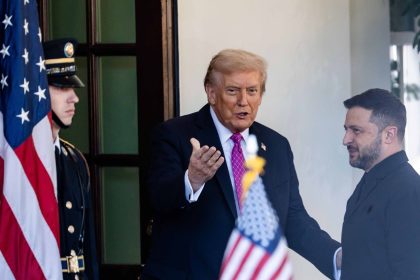 Donald Trump assure espérer mettre fin à la guerre sans avoir à envisager des Tomahawks pour l’Ukraine