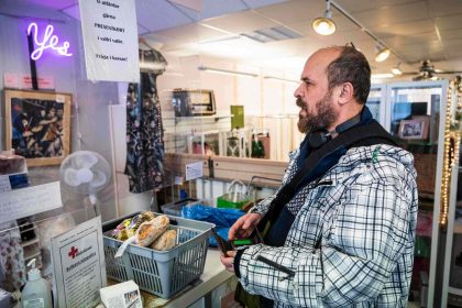 La Suède va commencer à constituer des stocks alimentaires en prévision de circonstances extrêmes et de la guerre