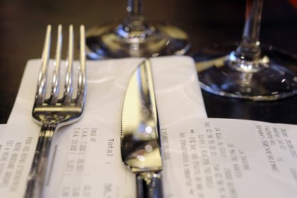 Titre-restaurant : les salariés en télétravail peuvent-ils en être privés ? La justice a mis fin au débat