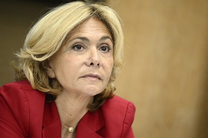 Tentative de viol dans le RER C : Marguerite, la passagère qui a fait fuir l’agresseur, bientôt décorée par Valérie Pécresse